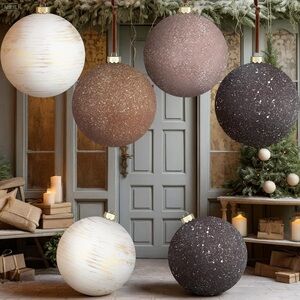 Set of Elegant Christmas Ornaments